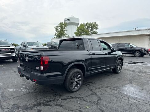 Used 2023 Honda Ridgeline Sport image 5