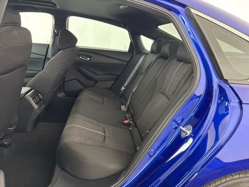 Used 2025 Honda Accord Sport image 32
