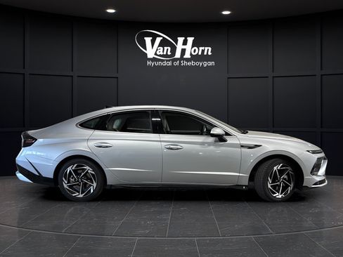 New 2026 Hyundai Sonata SEL AWD/4WD image 8