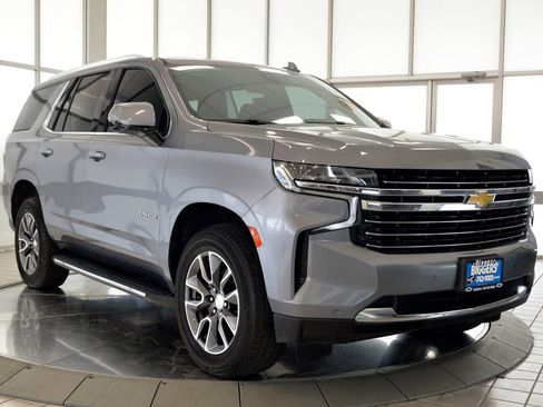 Used 2021 Chevrolet Tahoe LT w/ LT Signature Package AWD/4WD image 2