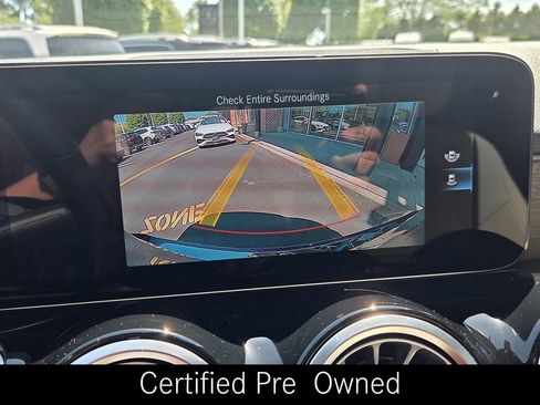 Used 2023 Mercedes-Benz GLB 250 4MATIC image 24