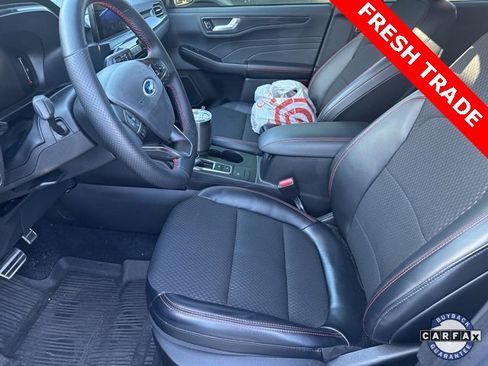 Used 2023 Ford Escape ST-Line w/ Equipment Group 301A image 8