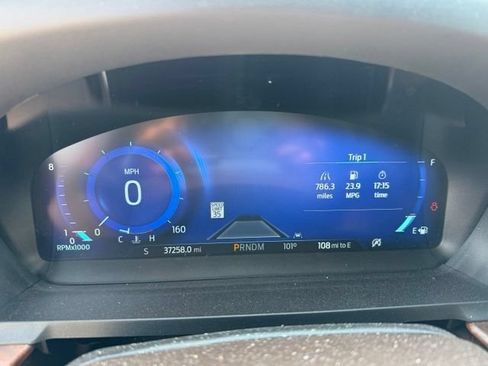 Certified 2021 Ford Explorer King Ranch w/ Premium Technology Package AWD/4WD image 16