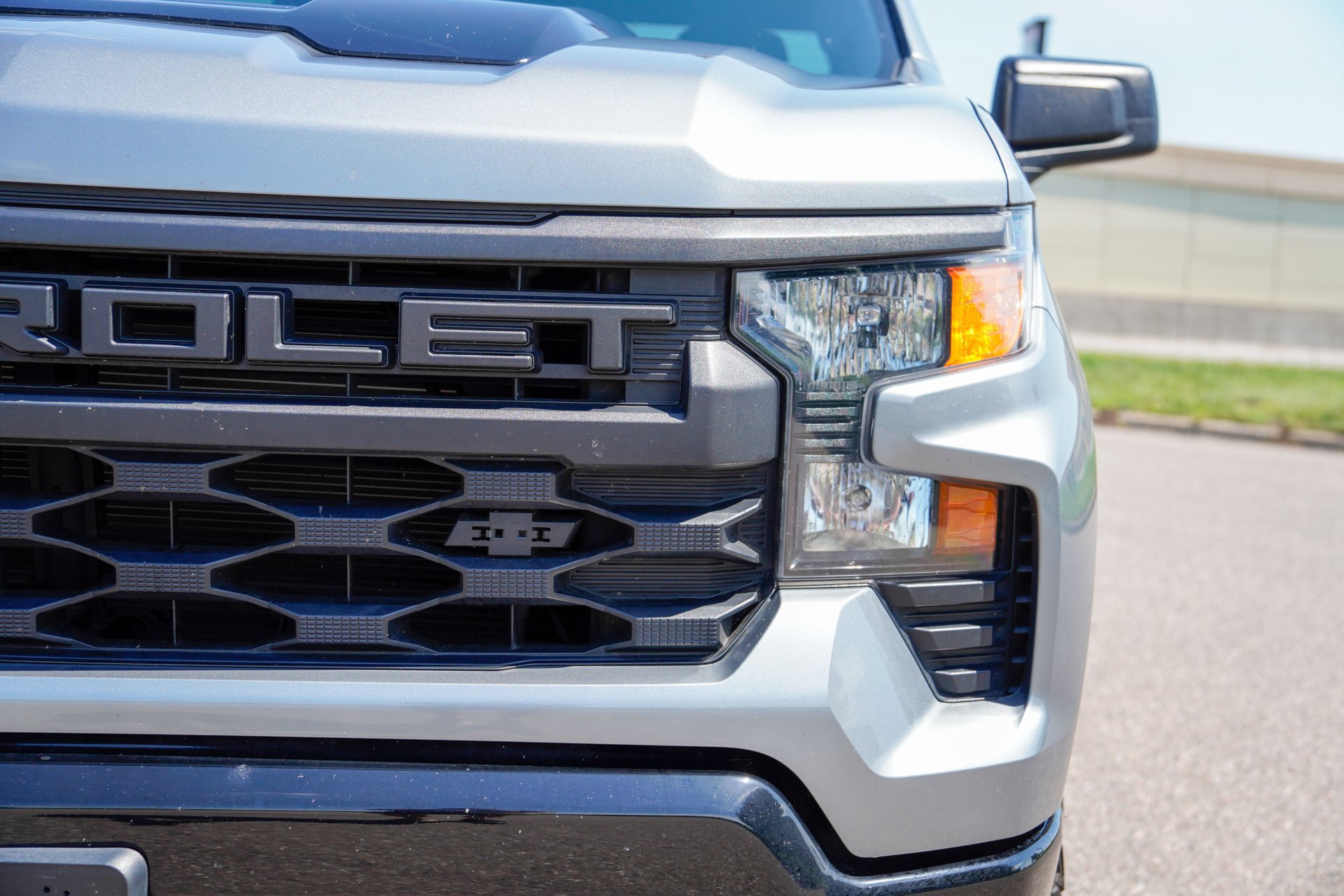 Used 2024 Chevrolet Silverado 1500 Custom Trail Boss w/ LPO, Dark Essentials Package AWD/4WD image 39