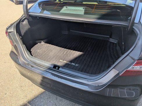 Used 2018 Toyota Camry XLE w/ Audio Package FWD image 29