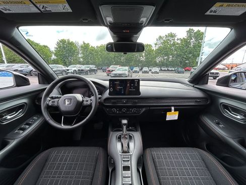 Used 2026 Honda HR-V Sport image 11