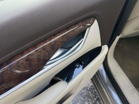 Used 2017 Cadillac XTS Luxury w/ Driver Awareness Package image 13