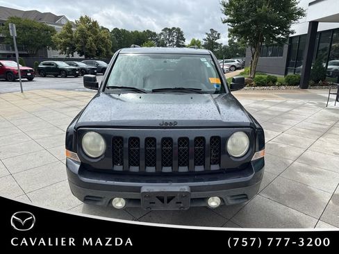Used 2014 Jeep Patriot Sport w/ Power Value Group FWD image 2