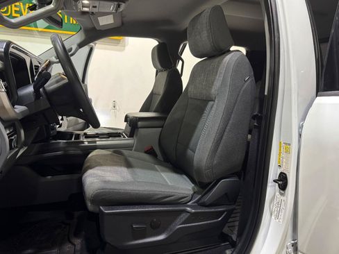 Used 2023 Ford F250 XLT w/ XLT Premium Package AWD/4WD image 13