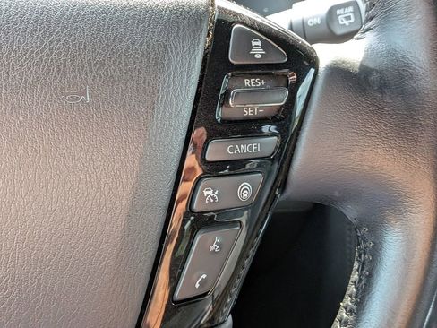 Used 2022 Nissan Armada SL w/ Midnight Edition Package image 29