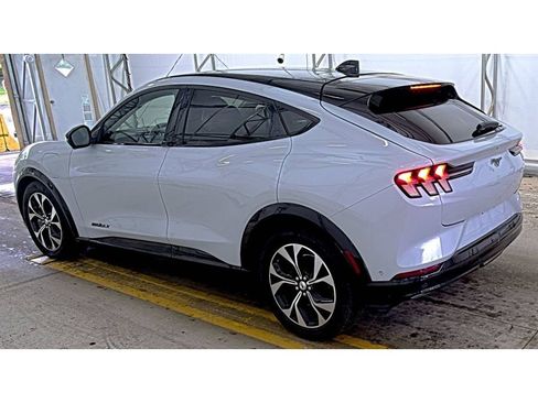 Used 2021 Ford Mustang Mach-E Premium RWD image 4