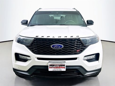 Used 2023 Ford Explorer ST w/ Equipment Group 401A image 2