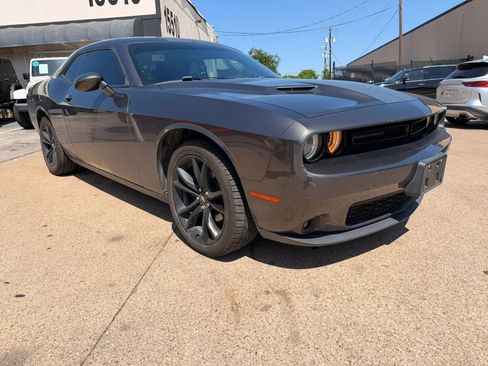 Used 2017 Dodge Challenger SXT w/ Blacktop Package RWD image 7