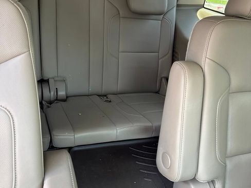 Used 2016 Chevrolet Tahoe LTZ AWD/4WD image 7