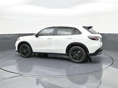 New 2026 Honda HR-V Sport image 5