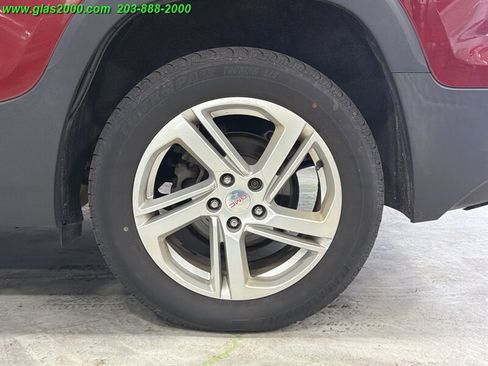 Used 2018 GMC Terrain SLE w/ Driver Convenience Package AWD/4WD image 16