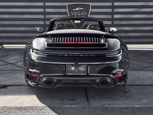 Used 2022 Porsche 911 Turbo S image 19