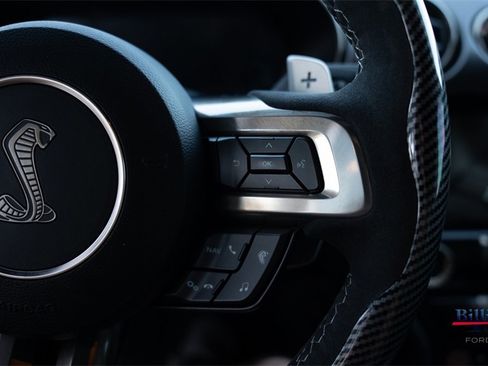 Certified 2022 Ford Mustang Shelby GT500 w/ Technology Package image 17