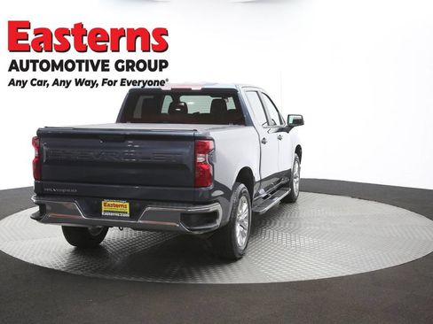 Used 2020 Chevrolet Silverado 1500 LT w/ Convenience Package AWD/4WD image 37