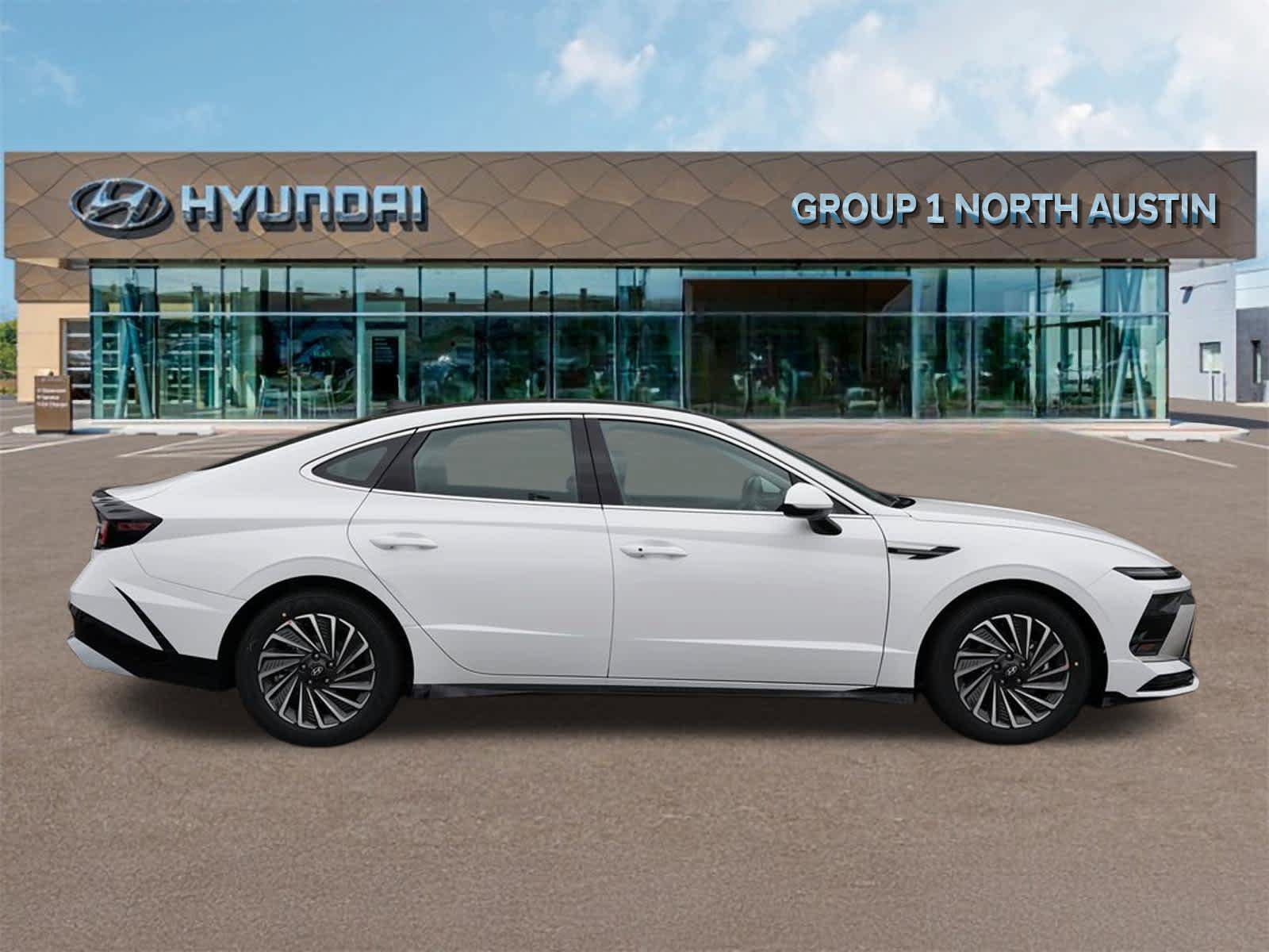 New 2026 Hyundai Sonata SEL FWD image 3