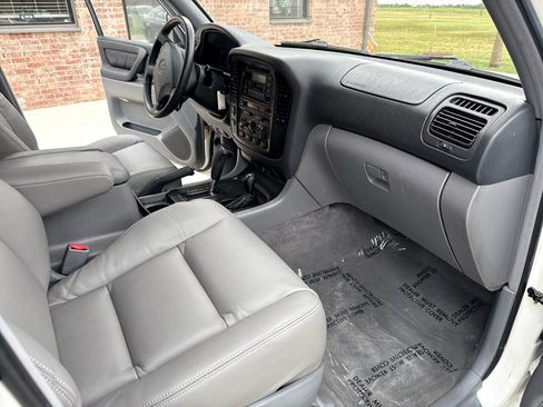 Used 1998 Toyota Land Cruiser image 53