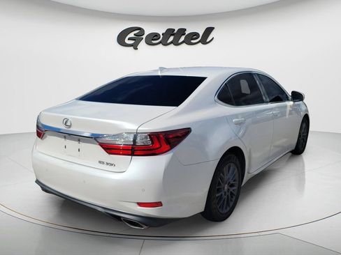Used 2018 Lexus ES 350 w/ Premier Package FWD image 5