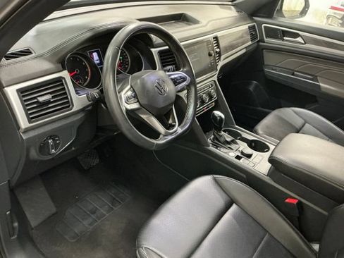Used 2021 Volkswagen Atlas Cross Sport SE AWD/4WD image 15