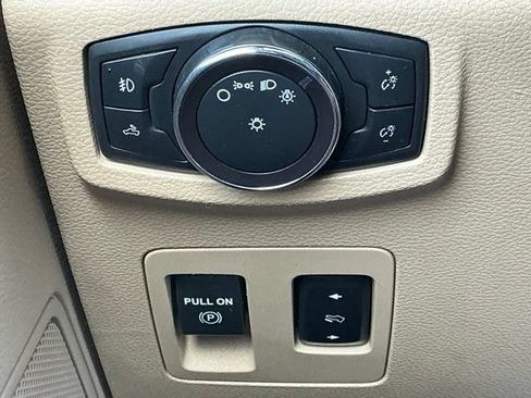 Used 2019 Ford F150 XLT w/ Equipment Group 302A Luxury AWD/4WD image 36