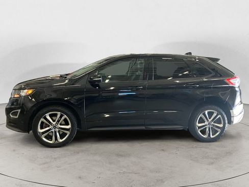 Used 2018 Ford Edge Sport w/ Equipment Group 401A AWD/4WD image 3