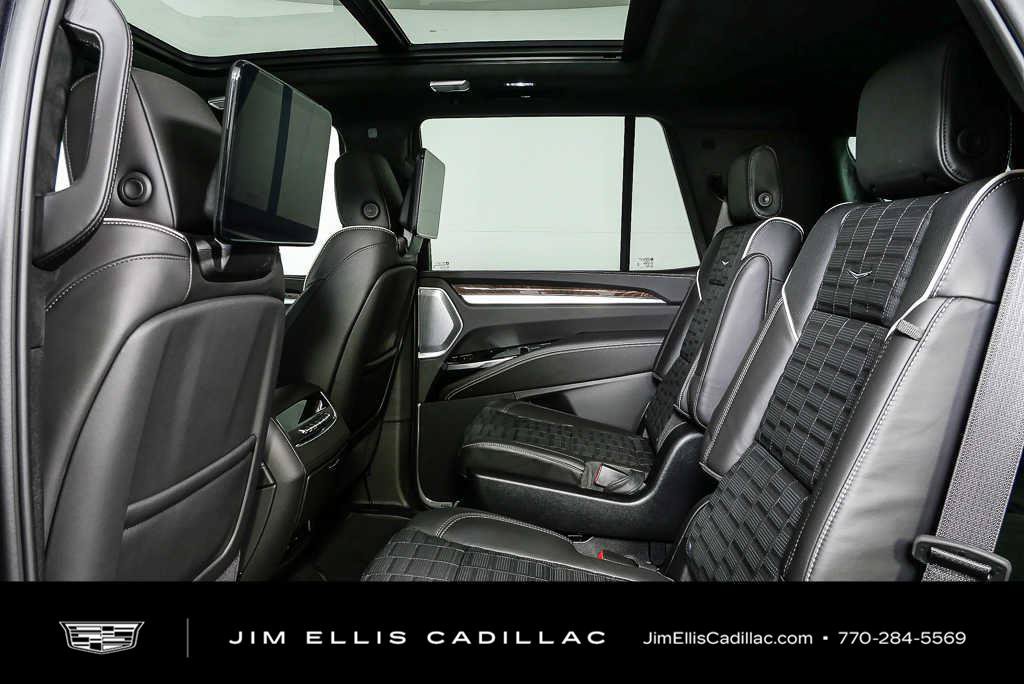 New 2026 Cadillac Escalade Platinum Sport AWD/4WD image 20