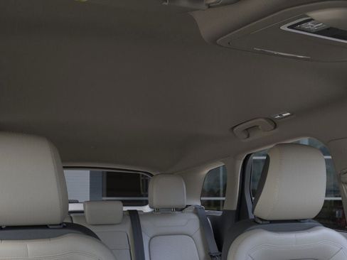 New 2026 Lincoln Corsair Premiere image 22