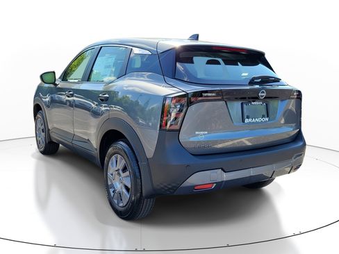 New 2026 Nissan Kicks S FWD image 5