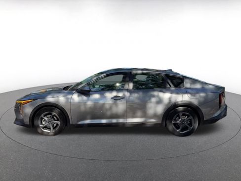 Used 2025 Kia K4 LXS image 9