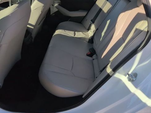 Used 2023 Honda Accord EX-L image 13