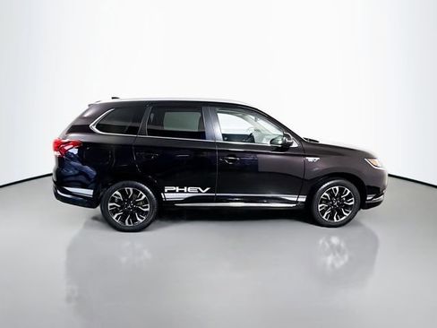 Used 2018 Mitsubishi Outlander GT image 5