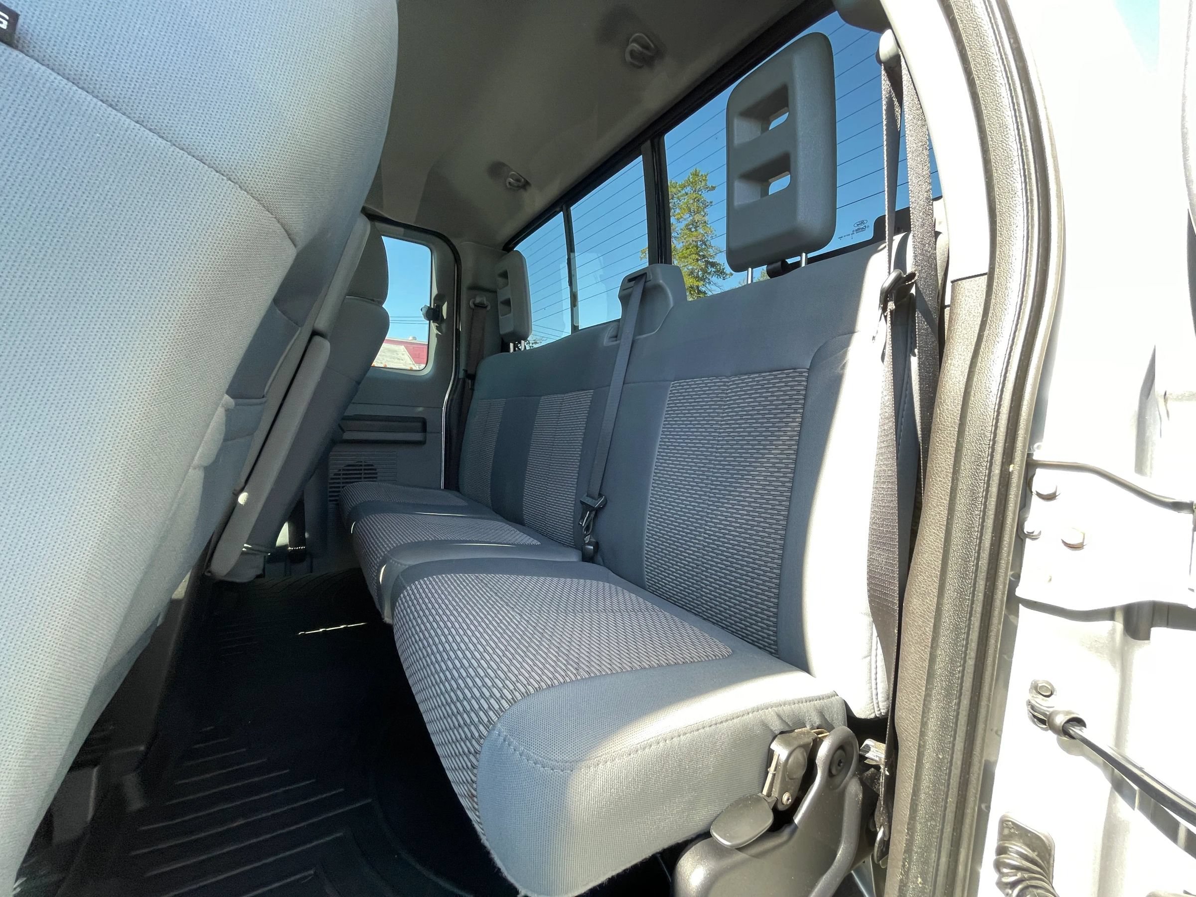 Used 2012 Ford F250 XLT w/ XLT Premium Pkg AWD/4WD image 17