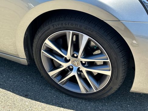 Used 2018 Lexus IS 300 w/ Accessory Package 2 RWD image 12