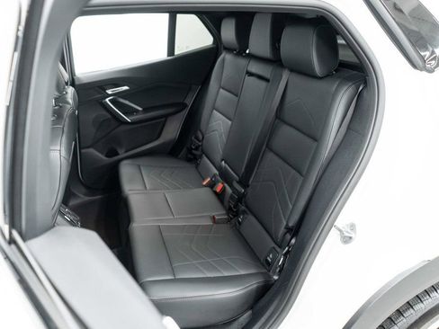 Used 2025 BMW X2 xDrive28i w/ Convenience Package image 27