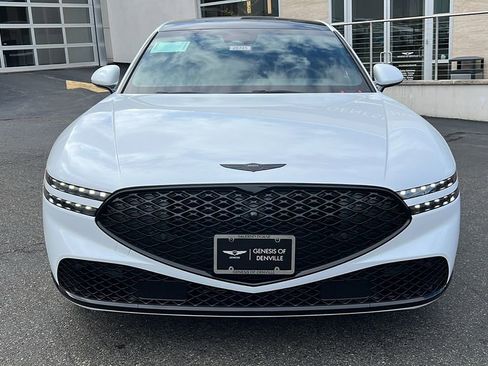 New 2026 Genesis G90 3.5T Prestige image 8