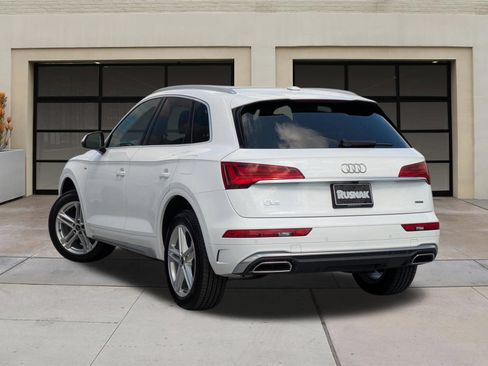 Used 2023 Audi Q5 e Premium w/ Convenience Package AWD/4WD image 2