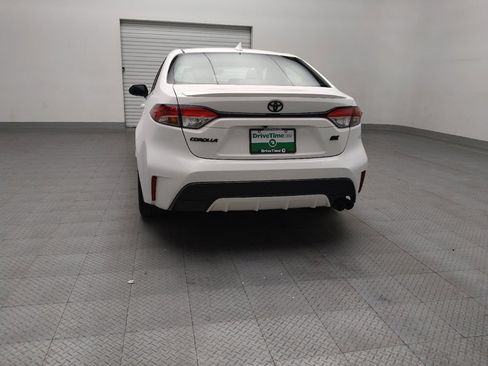 Used 2022 Toyota Corolla SE image 6