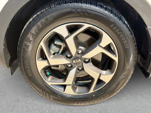 Used 2021 Kia Sportage LX AWD/4WD image 11