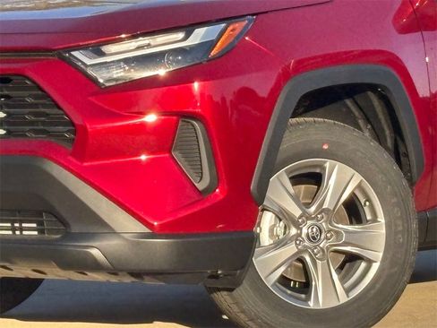 New 2025 Toyota RAV4 XLE w/ Convenience Package image 2
