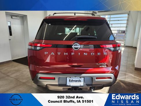 New 2026 Nissan Pathfinder Platinum w/ Cargo Package AWD/4WD image 6