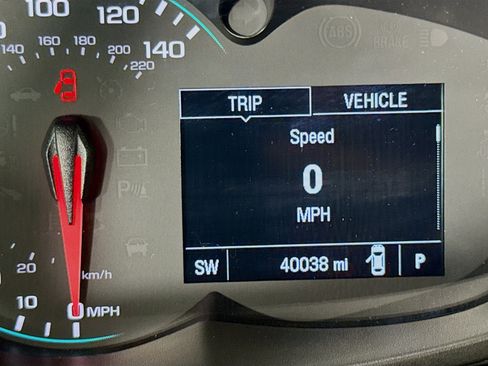 Used 2021 Chevrolet Trax LS w/ Tint and Cruise Package FWD image 15