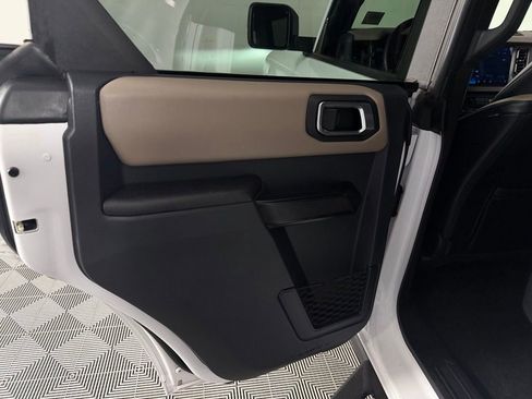 Used 2024 Ford Bronco Wildtrak AWD/4WD image 29