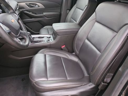 Certified 2023 Chevrolet Traverse LT AWD/4WD image 18