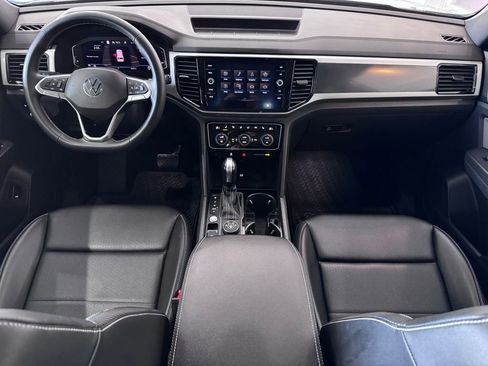 Used 2022 Volkswagen Atlas Cross Sport SEL image 10