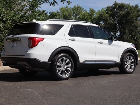 Used 2020 Ford Explorer Limited AWD/4WD image 5
