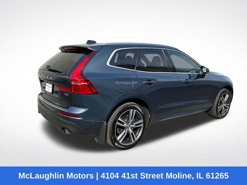 Used 2018 Volvo XC60 T5 Momentum w/ Convenience Package image 18